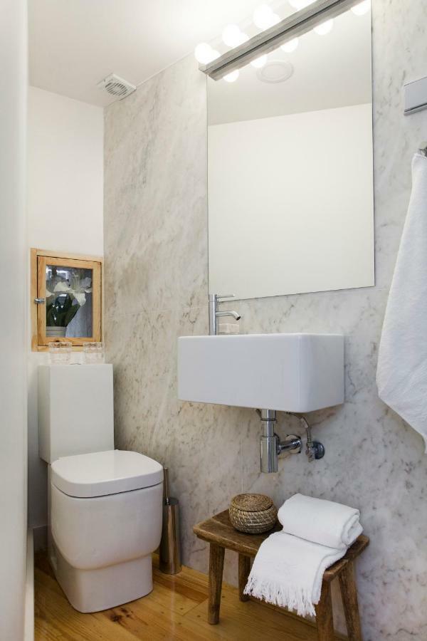 Alfama Sophisticate Flat With Balconies 2Bedrs 2Baths & Ac In 19Th Century Building Historic Center Apartman Lisboa Kültér fotó