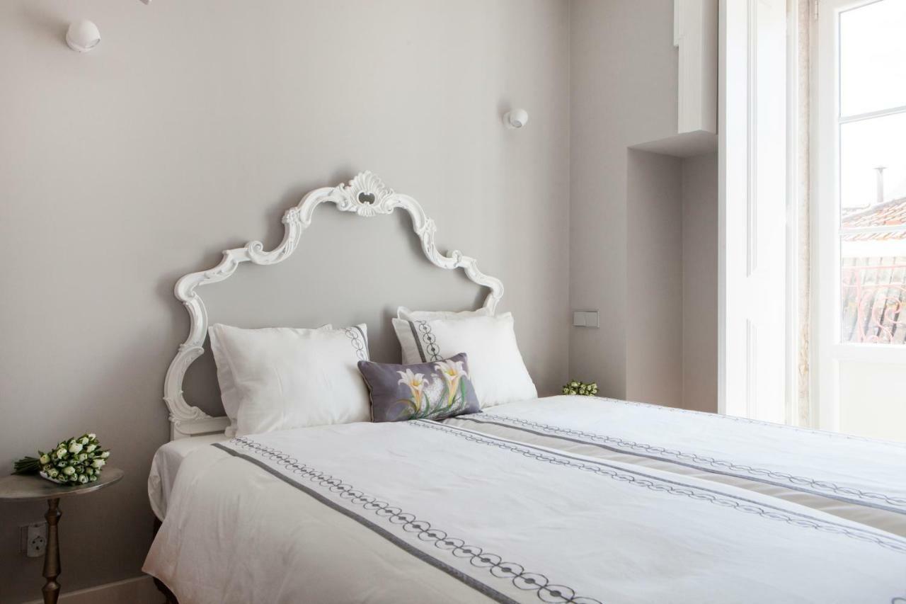 Alfama Sophisticate Flat With Balconies 2Bedrs 2Baths & Ac In 19Th Century Building Historic Center Apartman Lisboa Kültér fotó