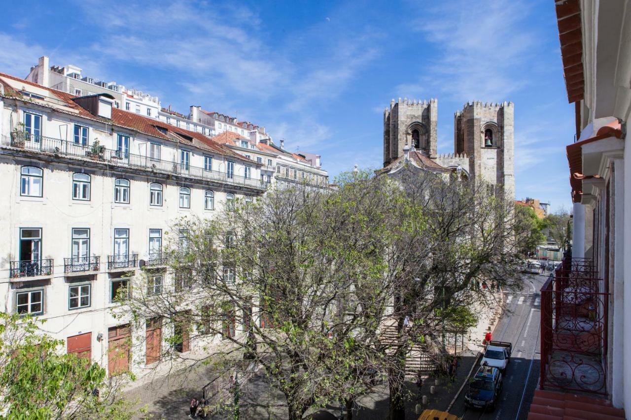 Alfama Sophisticate Flat With Balconies 2Bedrs 2Baths & Ac In 19Th Century Building Historic Center Apartman Lisboa Kültér fotó